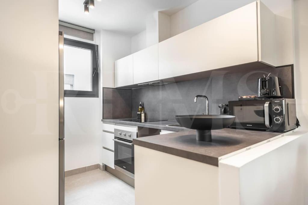 Modern Apartment With Patio & Parking By Rems Málaga Exterior foto