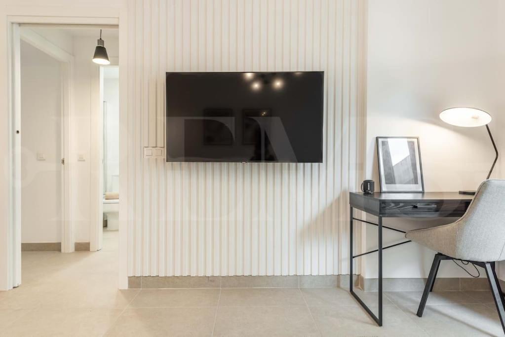 Modern Apartment With Patio & Parking By Rems Málaga Exterior foto