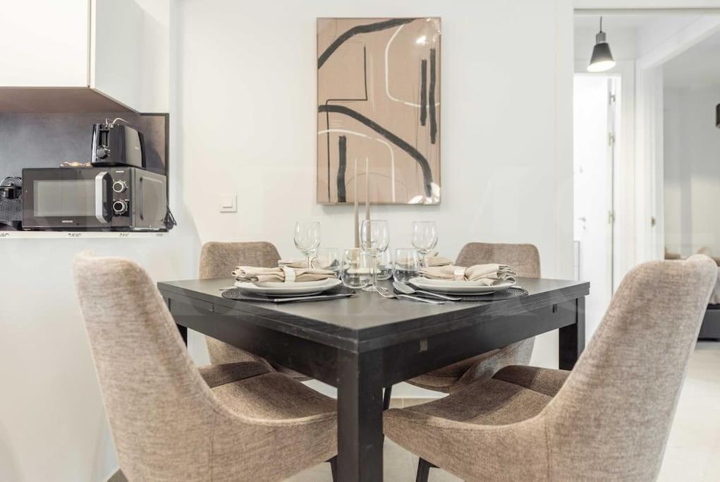 Modern Apartment With Patio & Parking By Rems Málaga Exterior foto